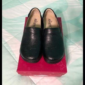 COPY - Algeria Keli Pro Night Rosette shoes NIB